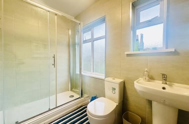 Highfield Road, Dunkirk, Nottingham - Image 3